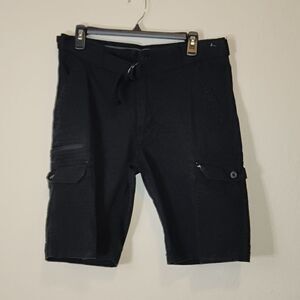 Wearfirst cargo shorts with matching belt